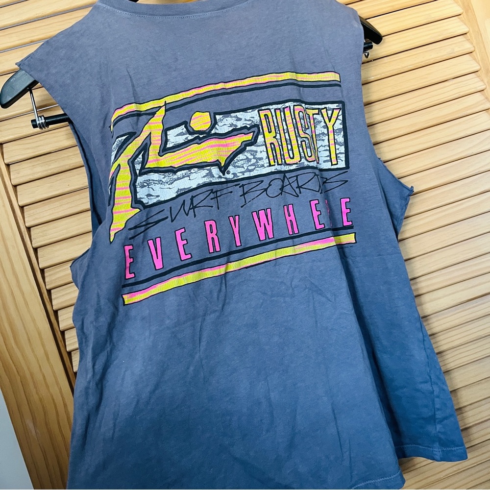 ✨ 5 for $20 SALE ✨
 Rusty surfboard sleeveless tank